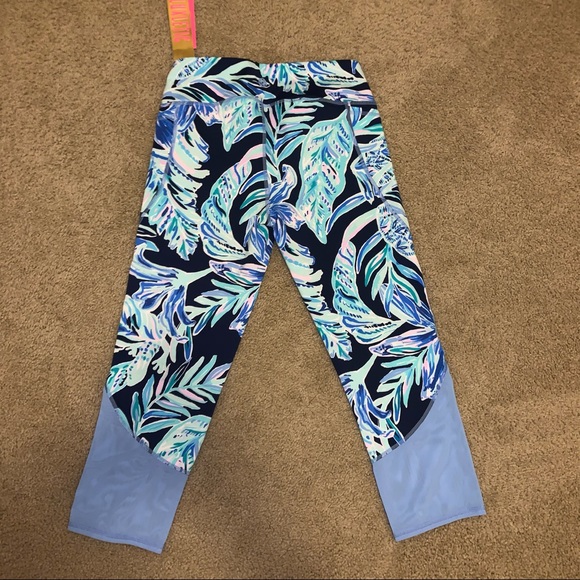 Weekender Leggings - Picture 2 of 4